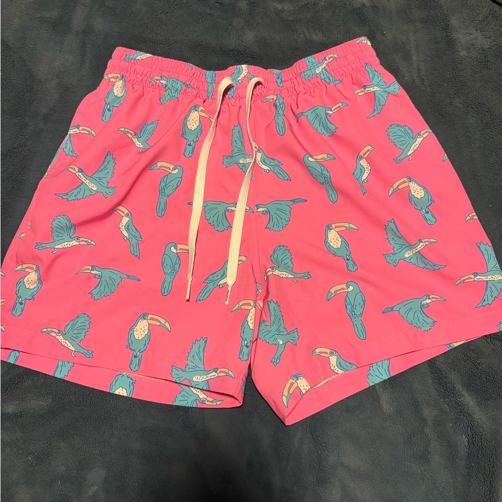chubbies Pink Toucan Swim Shorts with Teal Bird Print